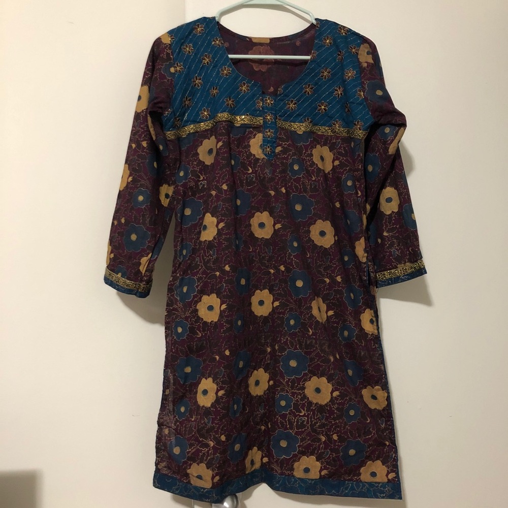 Salwar Kameez set (2 pieces)!